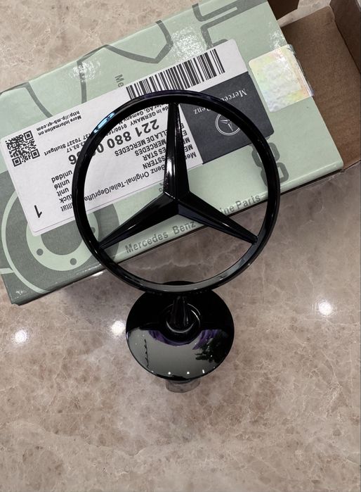 Emblema capota Mercedes negru lucios metal stea 44mm Class C E S