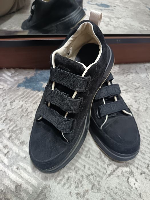 Пачти янги обувь