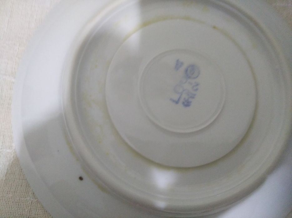 блюда, блюдца, чайники