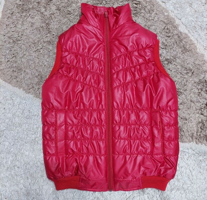 Продам жилетку 42-44р