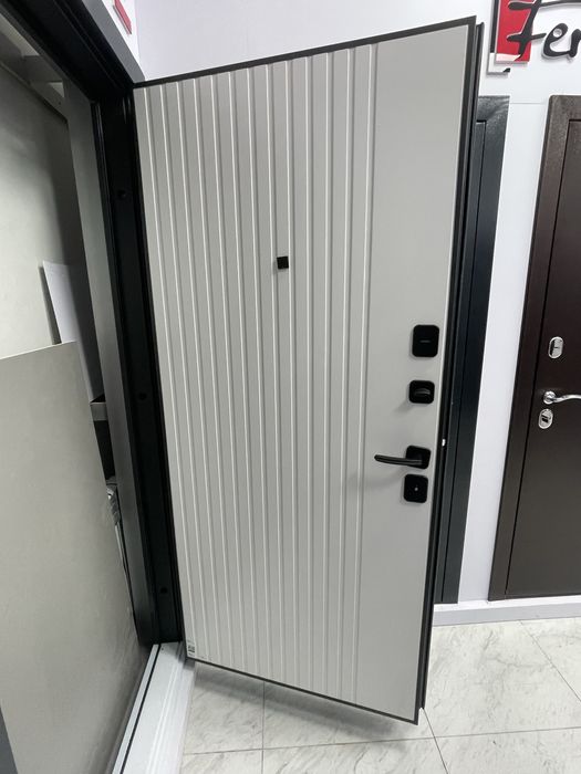 Двери входные/Сырткы есіктер