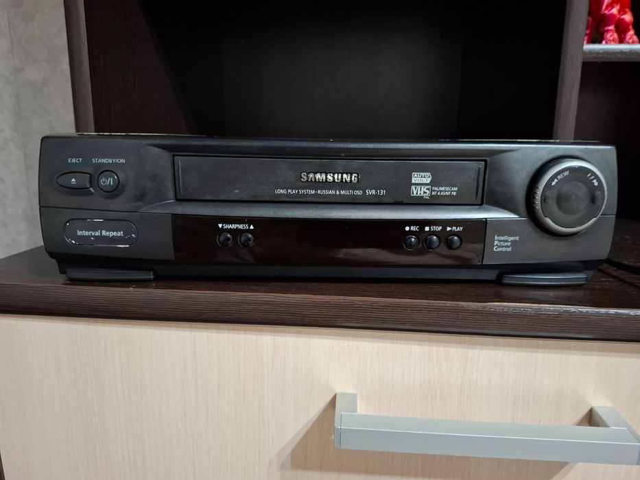 Видеомагнитофон samsung