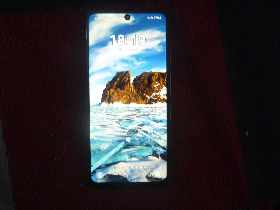 telefon samsung A23,dual sim 5G,ram 4gb/64gb,arata foarte bine,android 14