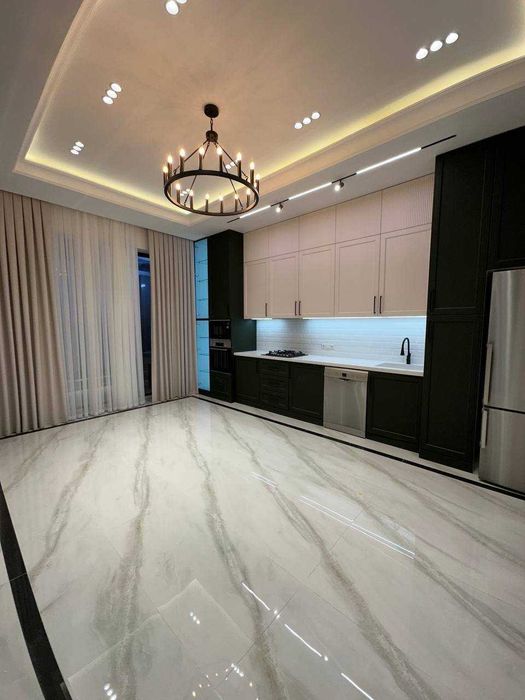 1,7 соток
300 м² | 5 комнат | 3 уровня Академгородок IT Park