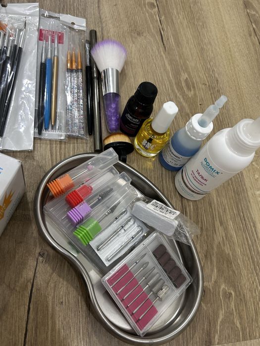 Набор для маникюра б/у