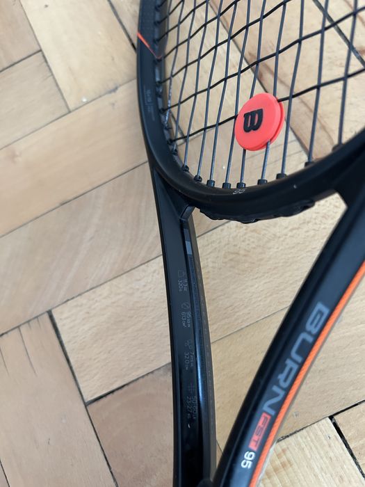 Тенис ракета Wilson burn FST95
