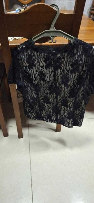 compleu de dama nou 3 piese  sacou bluza fusta alb-negru  marime 50-XL pret 120 lei