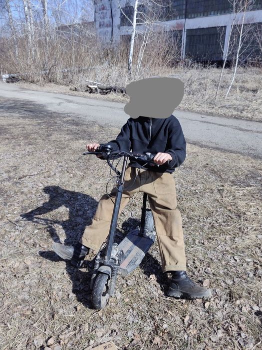 Электросамокат 250вт