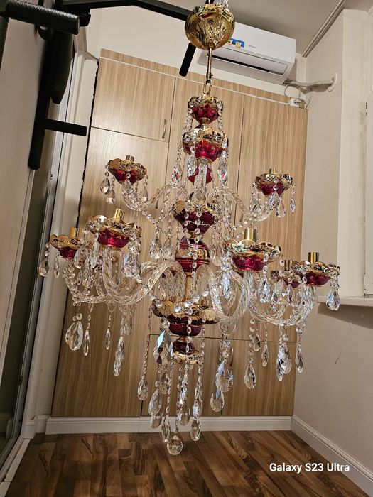 Продам  хрустальную люстру ЧЕХИЯ