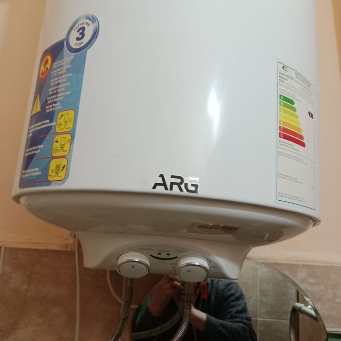 Продам бойлер на 50 литров