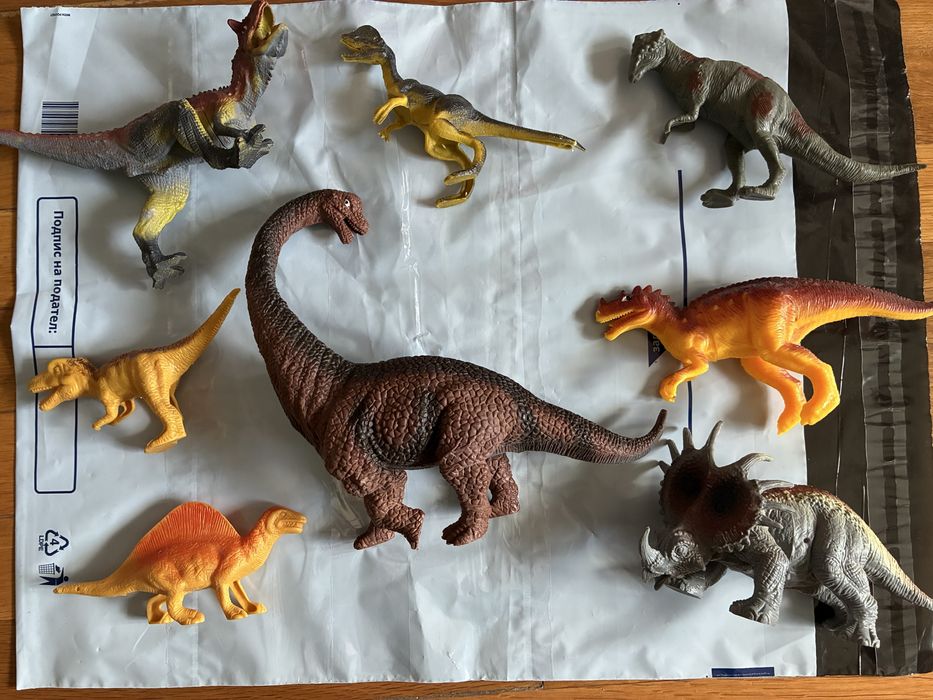 Детски играчки и книжки