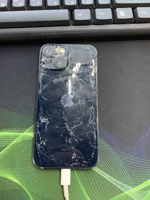 Айфон 13мини продам срочно