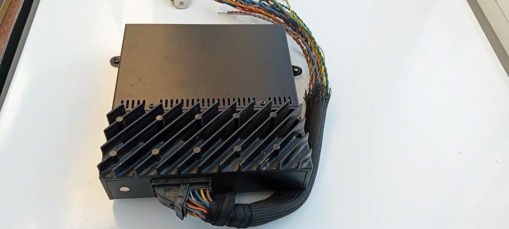 Усилвател БМВ Lear