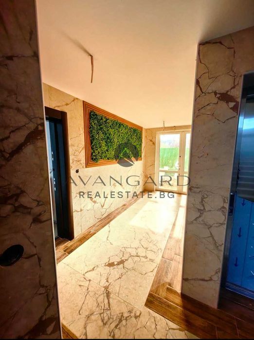 Продава се Двустаен апартамент в Пловдив, Кючук Париж - 68 кв.м за 1234 €/кв.м - Снимка #6