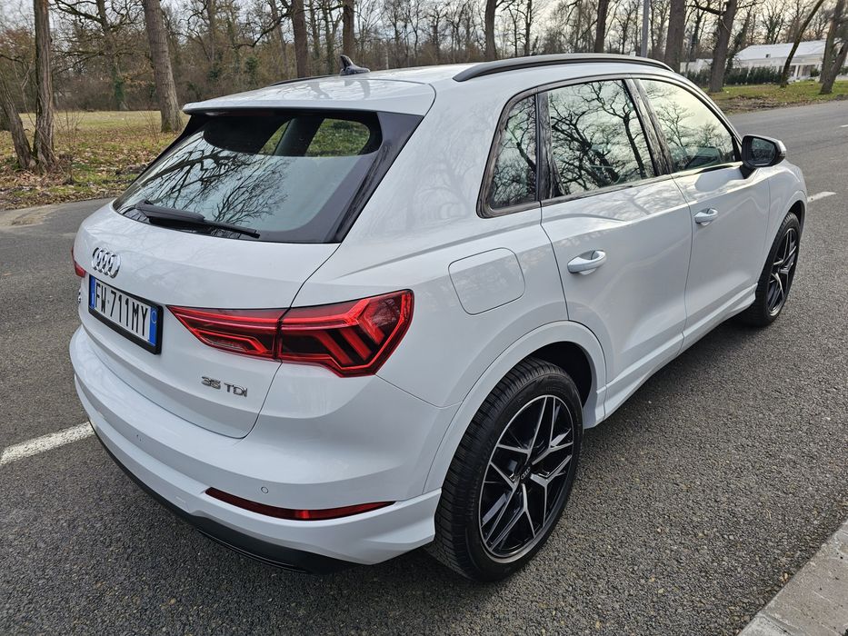 Vând Audi Q3,35 TDI Stronic Sline Edition 2020