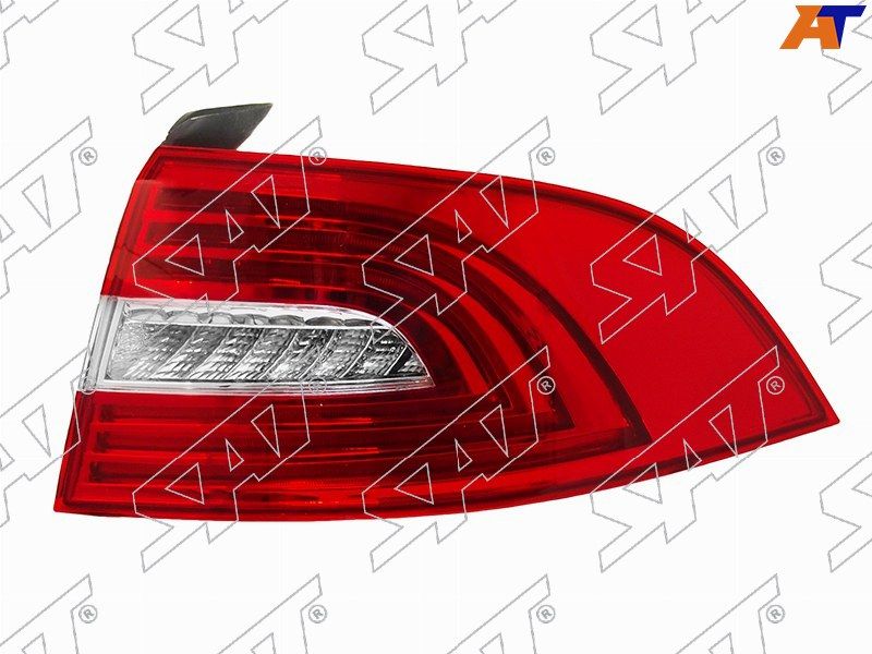 Фонарь задний Skoda Superb