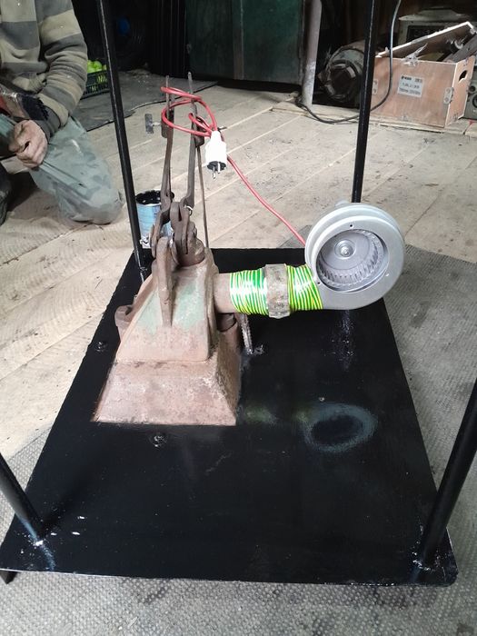 Forja de Armata cu con