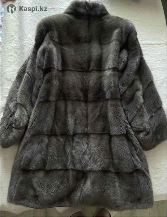 Продам норковую шубу