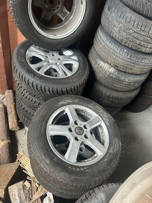 Jante aliaj aluminiu 5x114,3 . Anvelope iarna 205/55R16