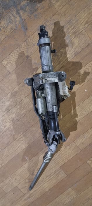 Продам рулевую колонку на Мерседес