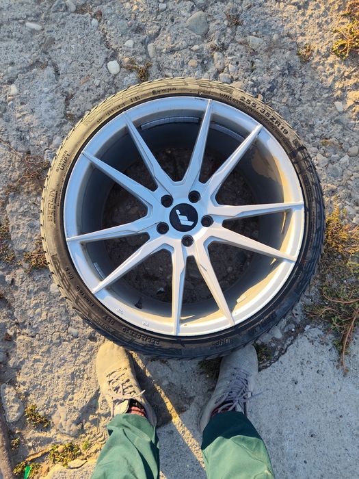 Vând jante japan racing JR21 r19 5x112