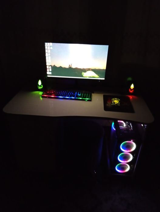 Игровой компьютер сотилади