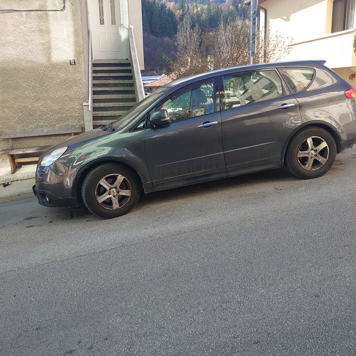 Субару трибека В9