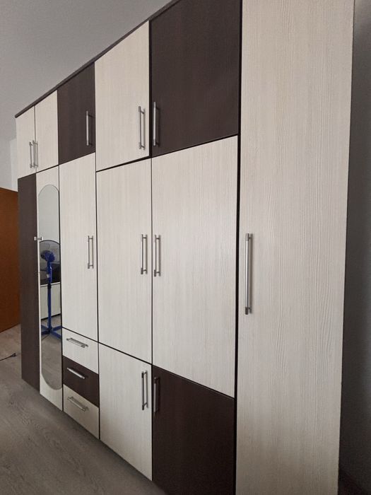 Vand set de mobilier