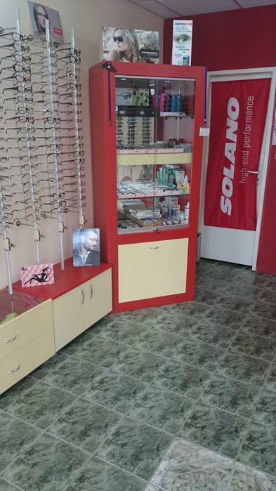 Обзавеждане за магазин.