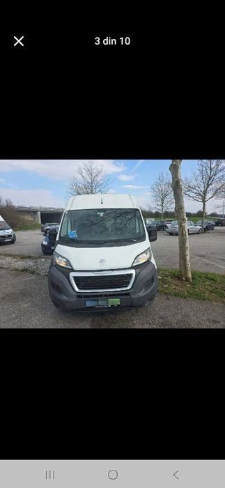 Vând peugeot box