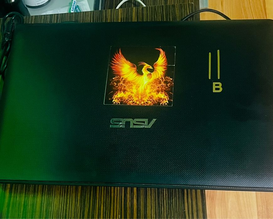 vand laptop asus i 3