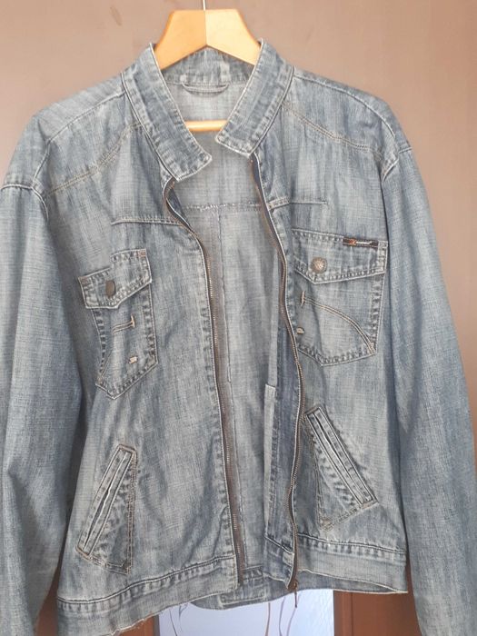 Продам куртки джинсовки