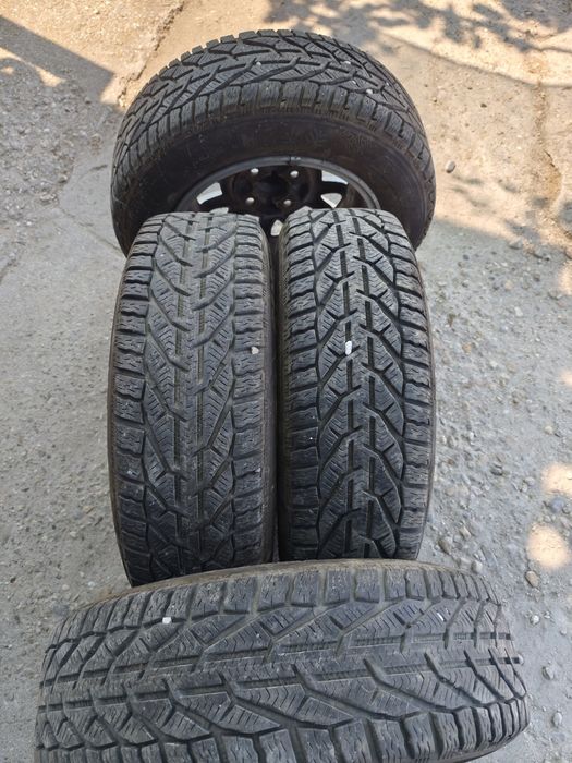Гуми с джанти за Nissan 15 /4×100