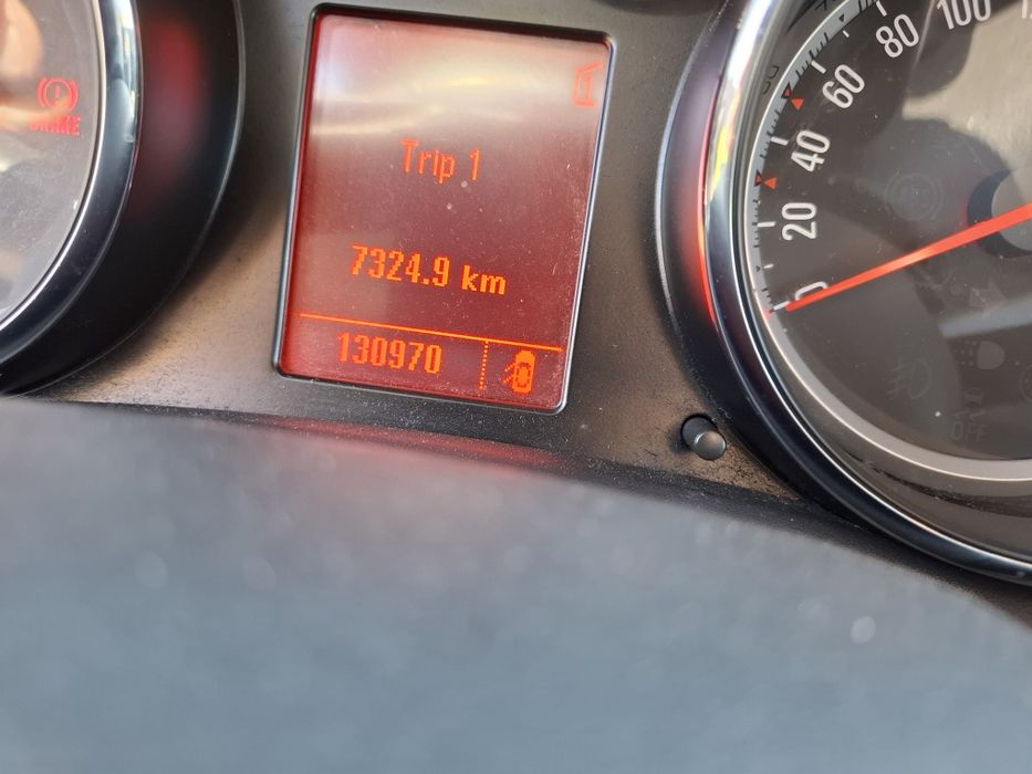 Vând sau schimb Opel Astra J 1.7 diesel
