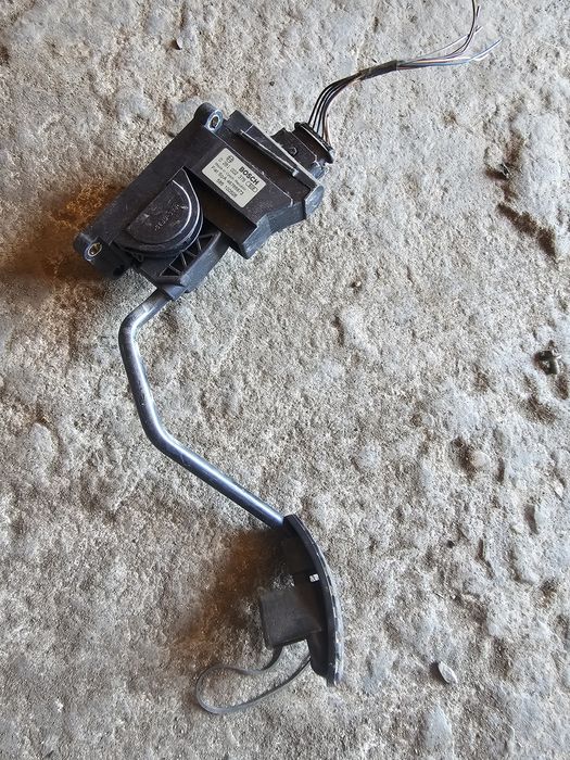 Pedala acceleratie 0281002379 Fiat Albea 1 (facelift) (2004 - 2012) 1.4 benzina