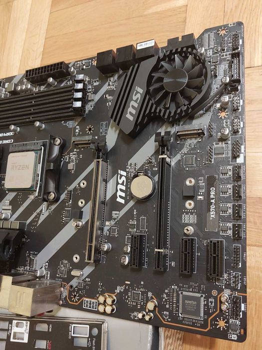 AMD Ryzen 7 5800X + MSI X570A Pro