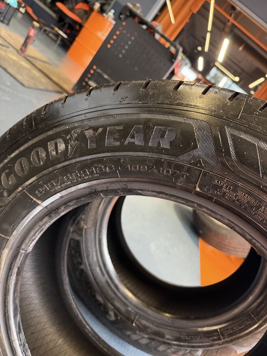 Vand 4 anvelope good year cargo 2 109/107T prima echipare