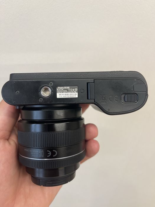 Samsung NX 1000 Беззеркалка