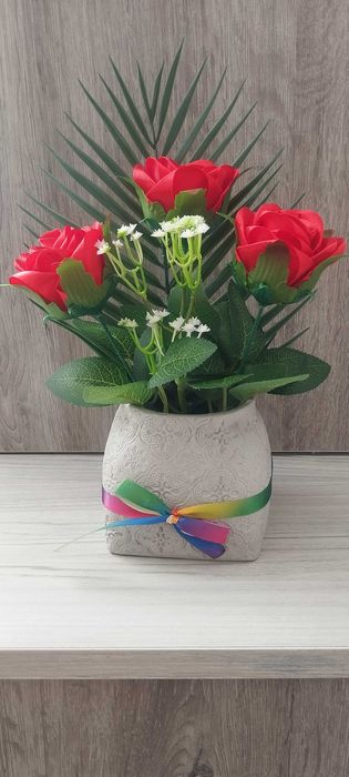 Сатенени рози за всеки повод