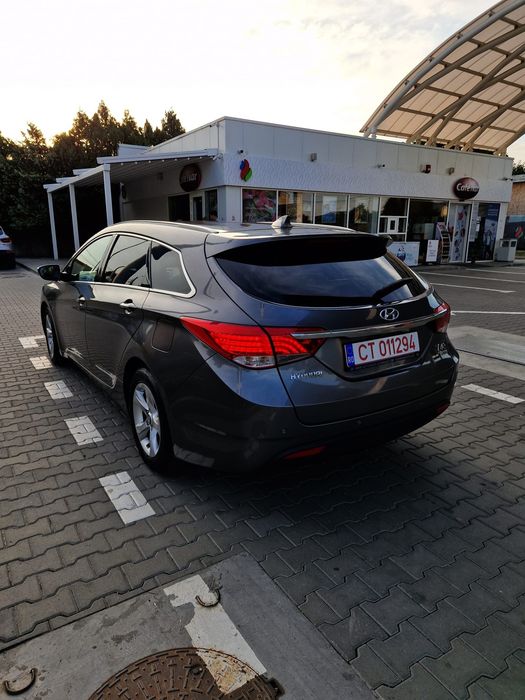 HYUNDAI i40 2016 — imagine 9