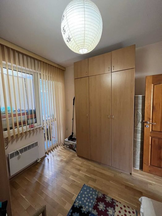 Тристаен апартамент в Младежки Хълм