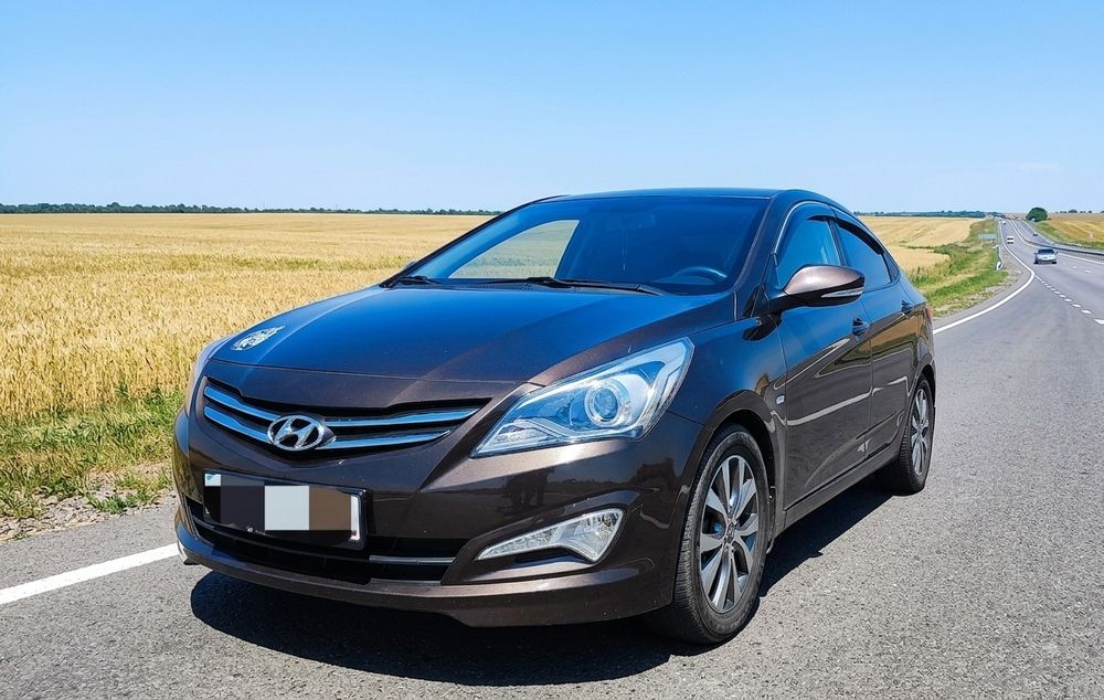 Хюндай Hyundai машина