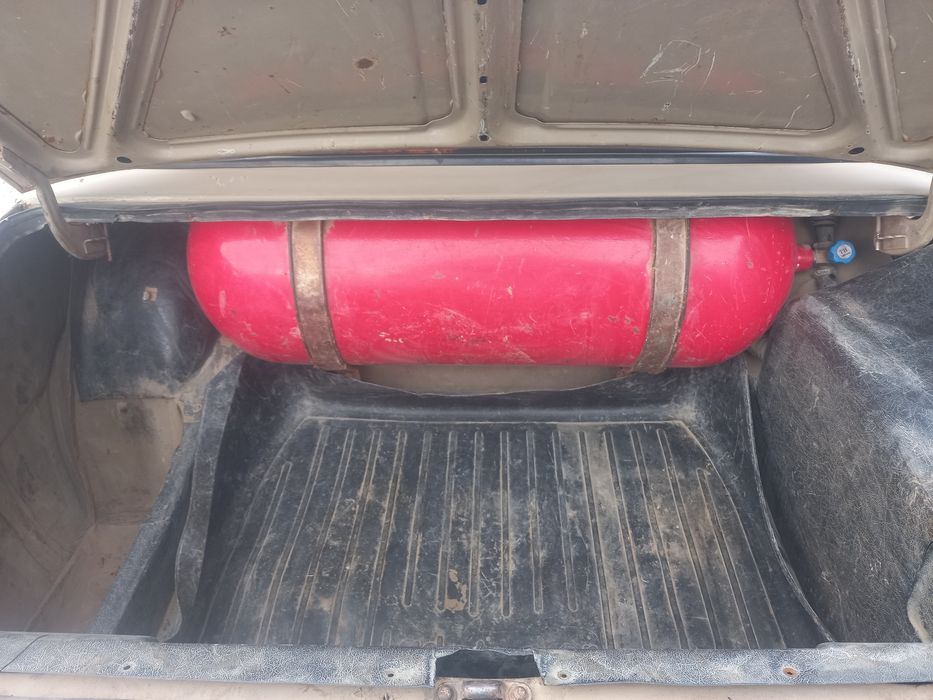 2106 сотилади йили 1987 метани бор