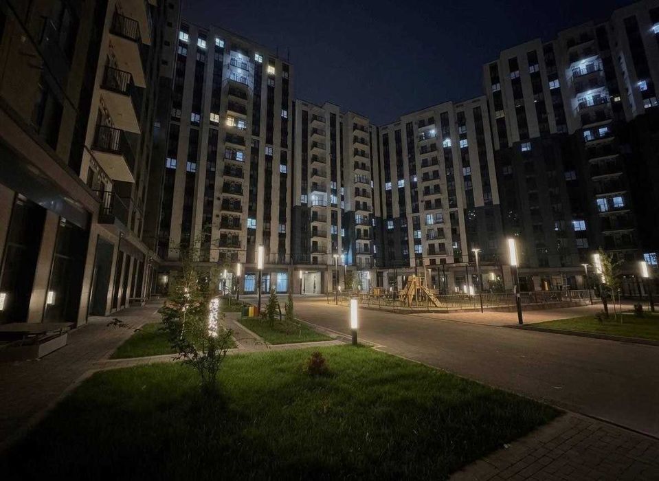Алмазар, Assalom Jomiy  3/5/13  69м2. СРОЧНО СРОЧНО, ТОП цена успейте;