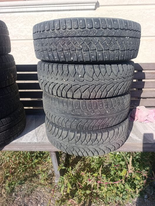Продам зимние шины бу.