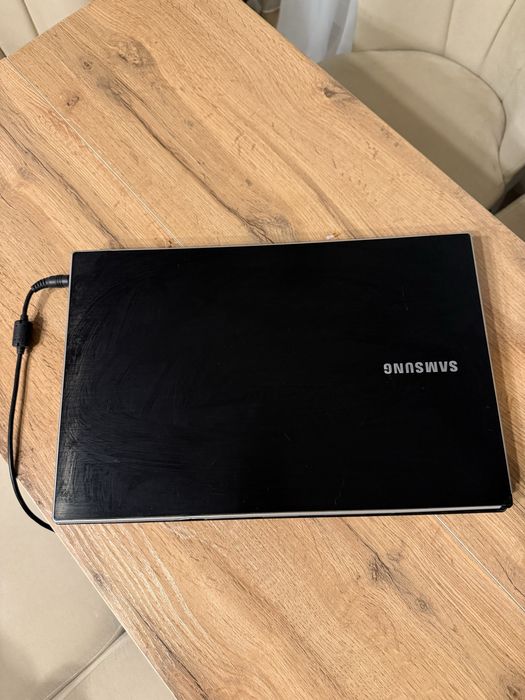 Ноутбук Samsung NP300V5A
