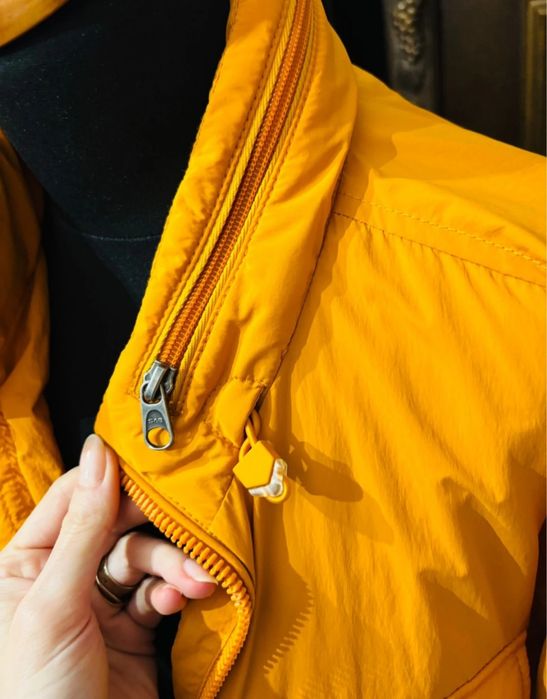 C&A ..geaca marimea L