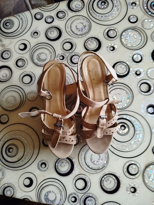 Маркови дамски обувки!