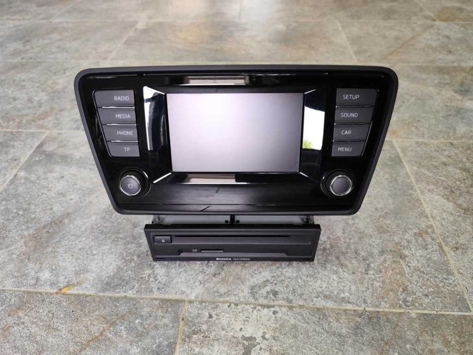 Unitate multimedia cu display Skoda Octavia III