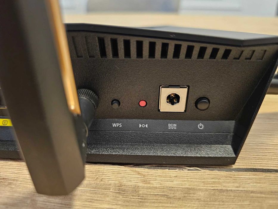 Router wireless Asus RT-AX88U, Dual-Band, 5 Ghz, AiMesh